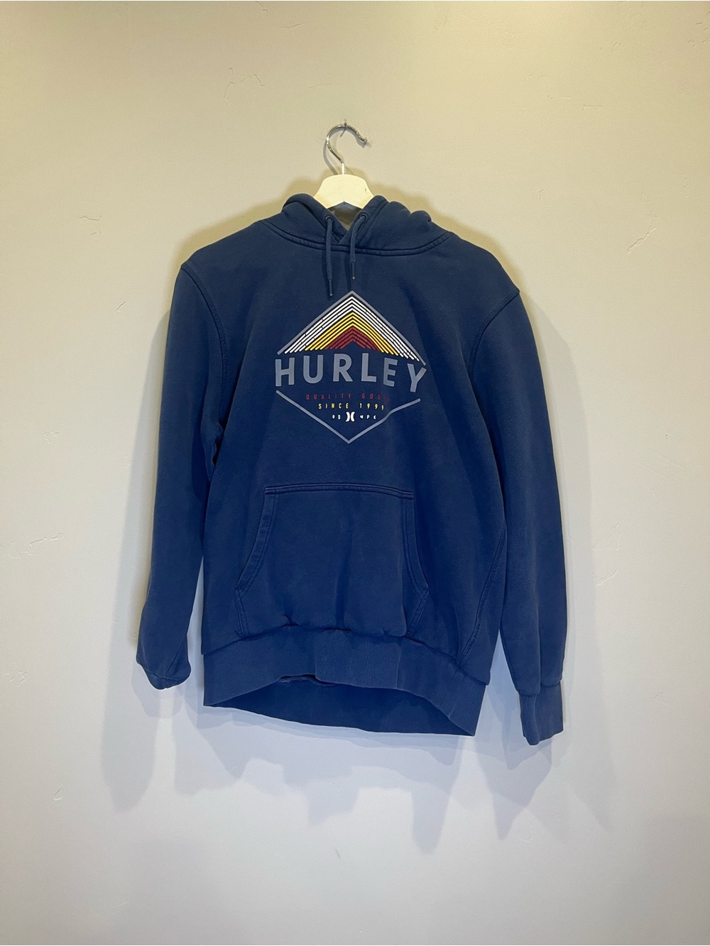 Hurley Men's Navy Crewneck Hoodie with Retro Chest Graphic